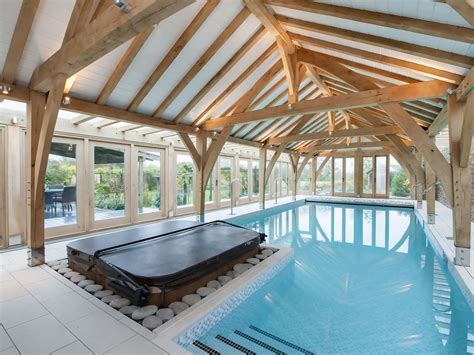 Your perfect hot tub break starts with a perfect hot tub location. A luxury barn conversion with lavish indoor... - HomeAway