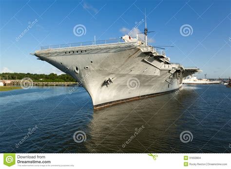 Uss Yorktown Stock Photo Image Of Outdoors Battleship 31650804