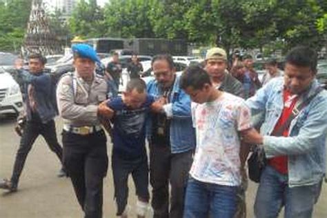 Polisi Tangkap Dua Tahanan Polsek Ujungberung Yang Kabur