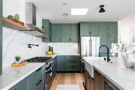 30 Stylish Green Kitchens With Earth Toned Accents