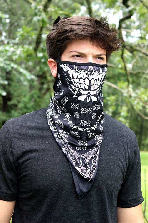 Black Skull Bandana Face Mask Neck Gaiter Shopperboard