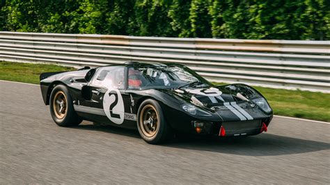 Restored Le Mans Winning 1966 Ford Gt40 Unveiled At Le Mans