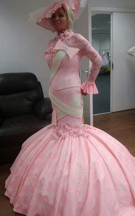 Are you struggling to find the right words for your wedding speeches?is the thought of making one giving you sleepless nights?once here,you are i know you probably believe that it takes an eloquent speaker or a gifted writer to write a unique mother of the bride speech. Pin on Dresses