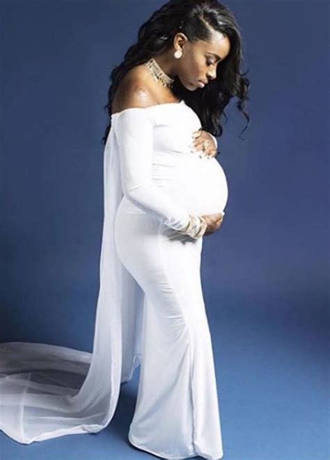 Burn Survivor Puts Pregnant Belly On Display In Maternity Shoot 15 Years After Explosion