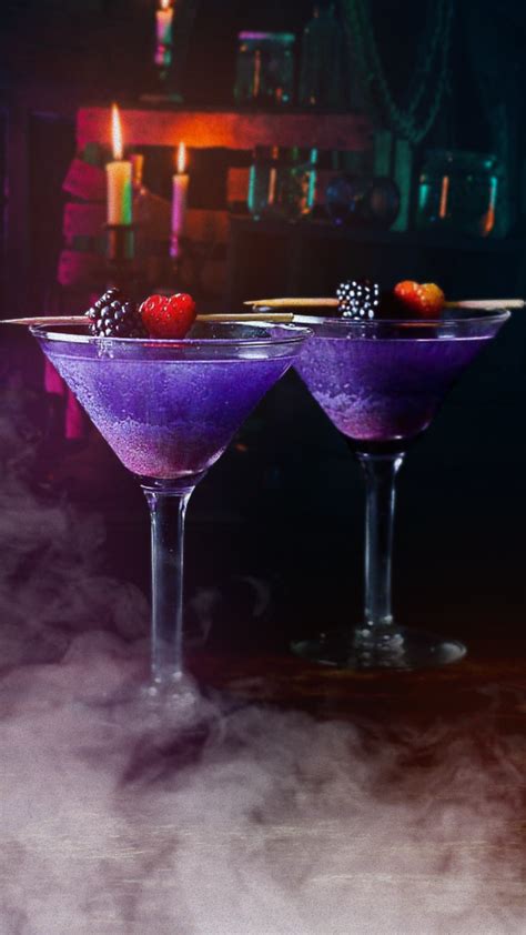 Seven Spooky Cocktails For Your Halloween Party