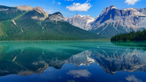 Download 1366x768 Wallpaper Lake Reflections Mountains Nature Trees