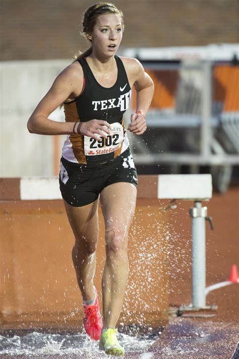 Claire Andrews Track And Field Cross Country W University Of Texas Athletics