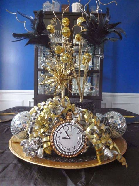 15 fabulous decor ideas for the ultimate new year s eve party new years eve decorations new