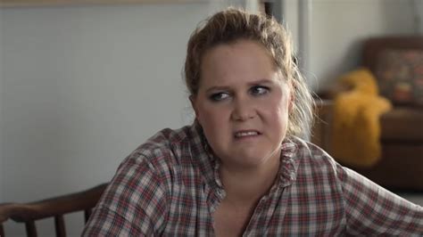 ‘life And Beth Trailer Sparks Fly Between Amy Schumer And Michael Cera In New Hulu Series