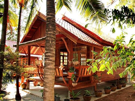 Tropical Wooden House Design Layout 2020 Ideas