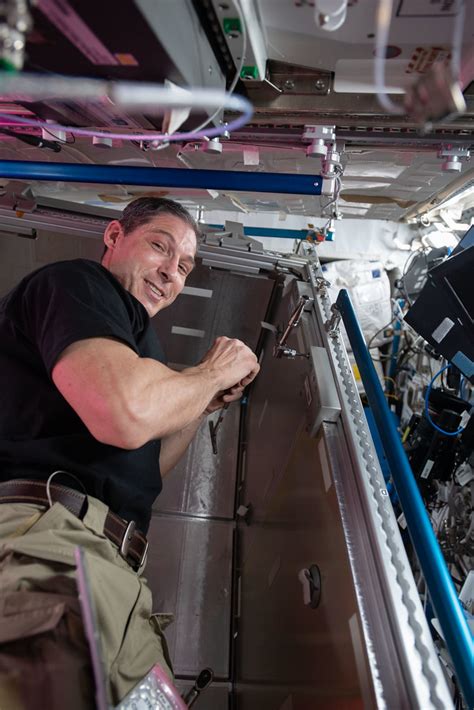 Nasa Astronaut Michael Hopkins Installs Temporary Sleeping Quarters A
