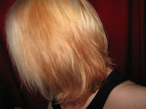 Combine oil with egg and honey. Coconut Oil For Damaged Bleached Hair | Spefashion