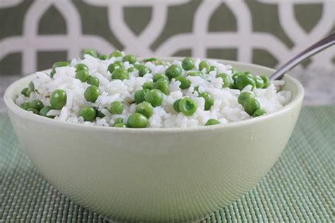 Rice And Green Peas For A Healthy Side Dish Rice And Vegetable