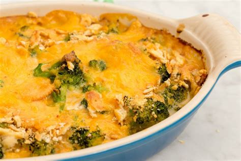 · tender white chicken meat covered with broccoli, and cheese sauce and buttery cracker crumbs. This Cracker Barrel-Style Broccoli Cheddar Chicken Is a ...