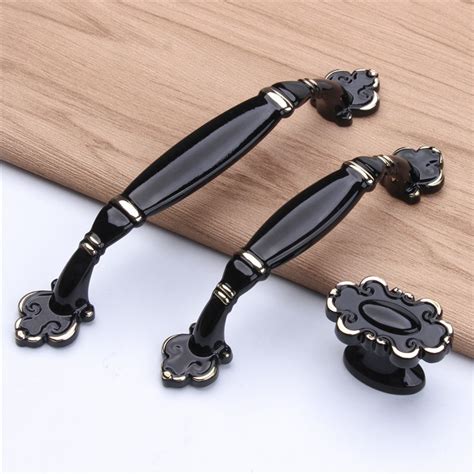 In your case, 6 pulls for the top drawers and 24 pulls on the bottom drawers would look great, with the outside ends all aligning. Aliexpress.com : Buy ZENHOSIT 3 Sizes Black Vintage Door Knobs Cupboard Kitchen Handles For ...