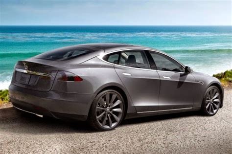 Tesla Model S Sedan Parkers