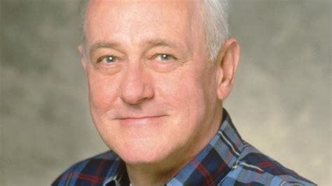 John Mahoney Dead Frasier Star Dies Aged 77