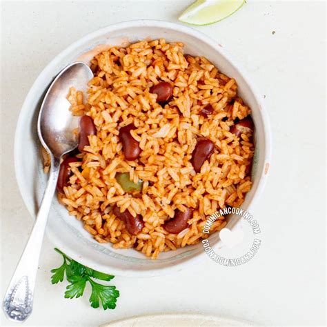 [recipe video] moro de habichuelas rice with beans