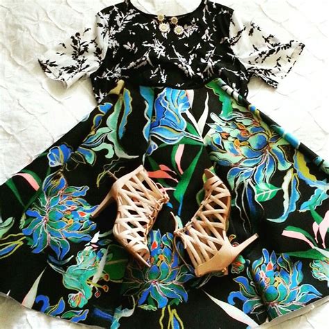 Maybe you would like to learn more about one of these? Floral pattern mixing ♥ | Pattern mixing, Floral pattern ...