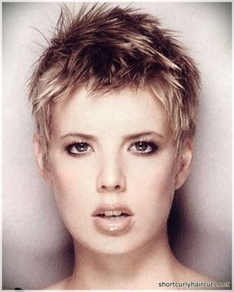 Best Pixie Haircuts For Round Faces Short Cropped Hair Short Spiky