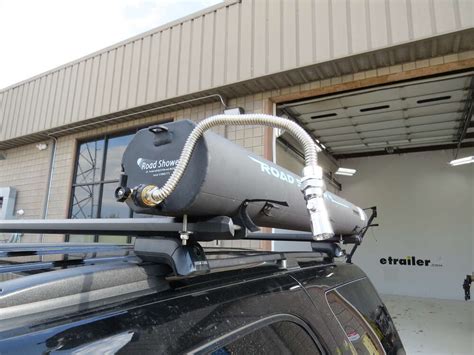 Yakima Roadshower Portable Solar Shower For Roof Racks 7 Gallon