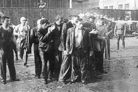 DÖw Erinnern Fotos Und Dokumente 1938 1945 Pogrome In Kowno Kaunaskauen Juni 1941