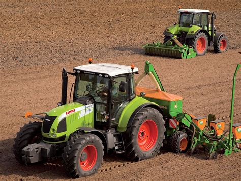 Fonds Decran Machinisme Agricole Champ Claas Arion 610 Claas Arion 510