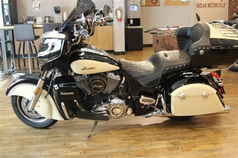 2017 indian motorcycle® roadmaster® thunder black over ivory cream for sale in san marcos ca