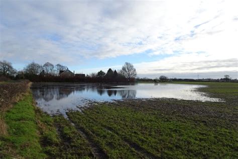 Flooded Field Beside Holtby Lane DS Pugh Cc By Sa 2 0 Geograph