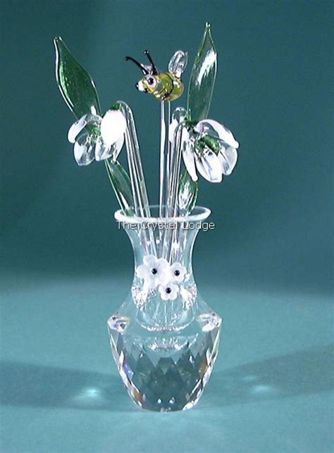 We have a choice of glass vase styles and sizes including the diamante range decorated with swarovski elements. Swarovski SWAROVSKI VASE - BUD 012259 | Swarovski Crystal