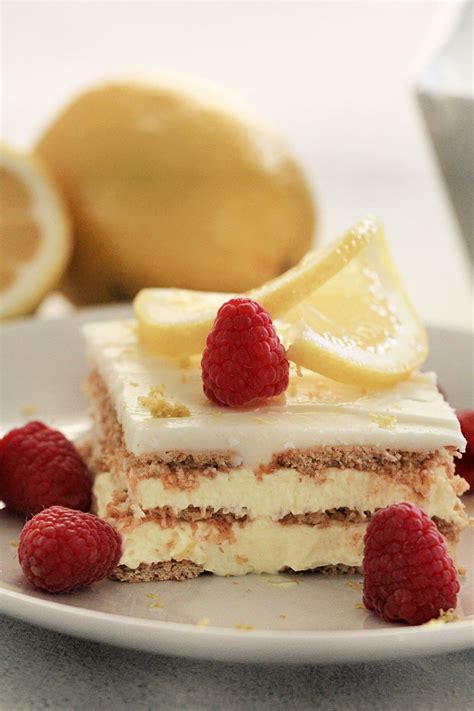 No Bake Lemon Ice Box Cake Eclair Cake Recipe Recipe Icebox Cake Lemon Desserts Icebox