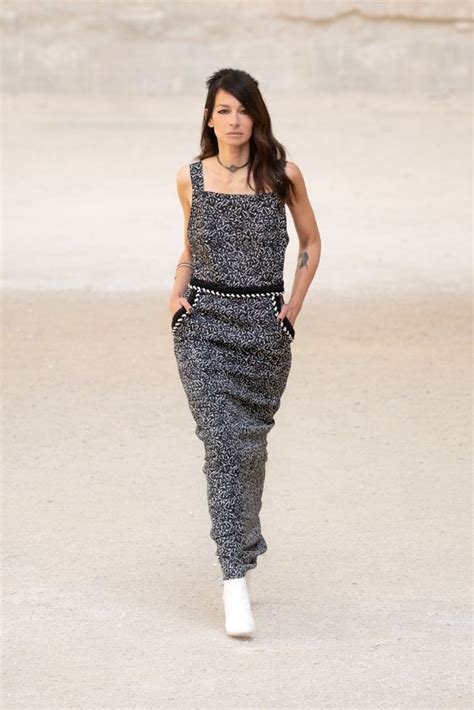 Chanel Cruise 2021 2022 Ready To Wear Collection Photos Footwear News