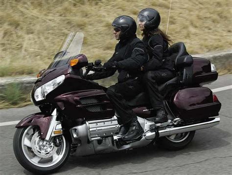 The honda gold wing has always been a spectacular touring bike, ever since the first gl1000 back in 1975. HONDA GL1800 GOLDWING (2001-on) Review, Specs & Prices | MCN