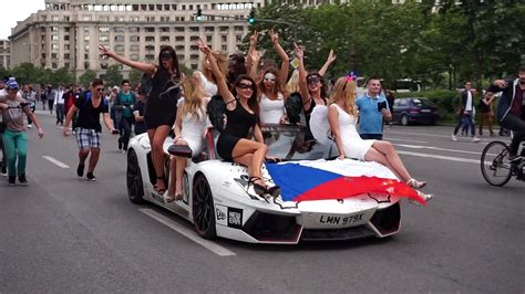 11 Girls In A Lamborghini Aventador Youtube