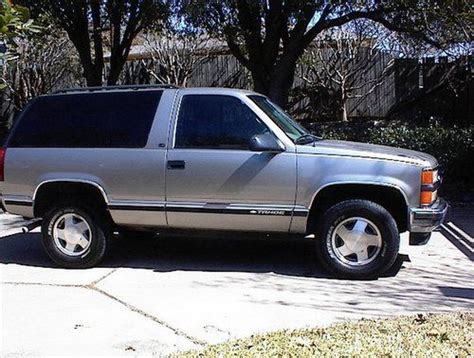 Purchase Used 1999 Chevrolet 4x4 Tahoe 2 Door Sport Utility Low Miles