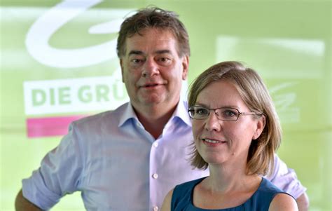 Leonore gewessler was born on september 15, 1977 in graz, austria. Global 2000-Chefin Leonore Gewessler kandidiert für die ...