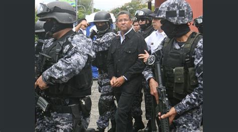 Francisco Flores Seguirá Detenido En Bartolinas Dan La Prensa Gráfica