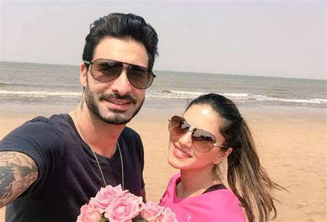 Sunny Leone Has An Adorable Love Story And An Even More Adorable Husband