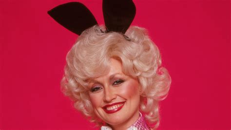 Dolly Parton Recreates 1978 Playboy Cover For Her Husbands Birthday