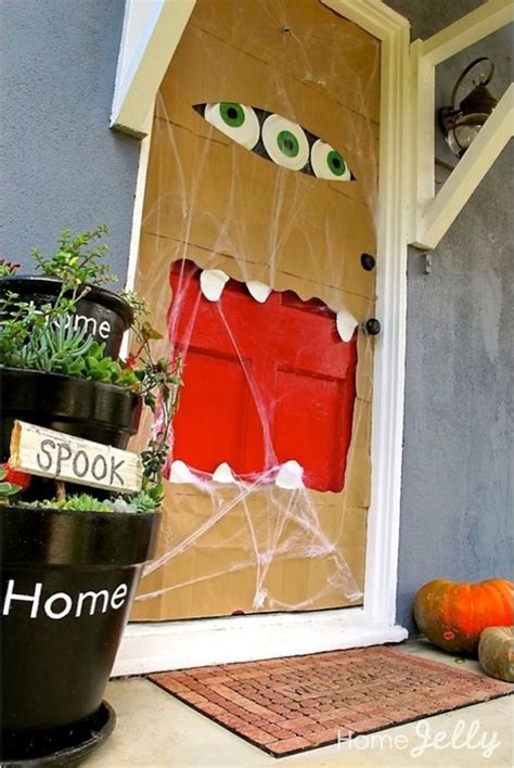 30 Cute And Fun Halloween Door Decorating Ideas 2022 Puertas