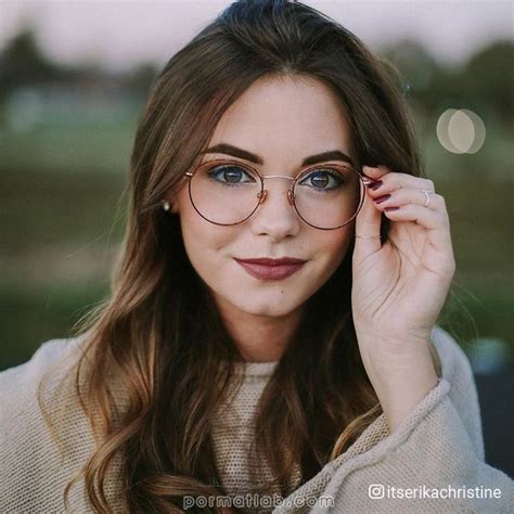 Pin By Pormatlab On دختران عینکی Womens Glasses Frames Glasses