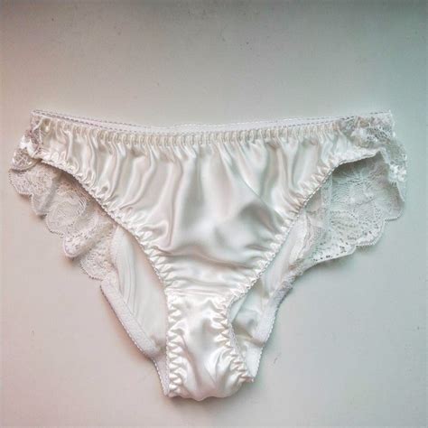 2019 New Arrival100 Silk Womens Sexy Lace Panties Seamless Satin
