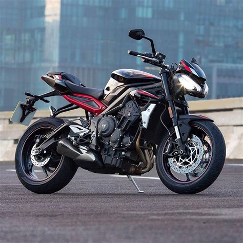 2024 Triumph Street Triple R Price Specs Top Speed And Mileage In India
