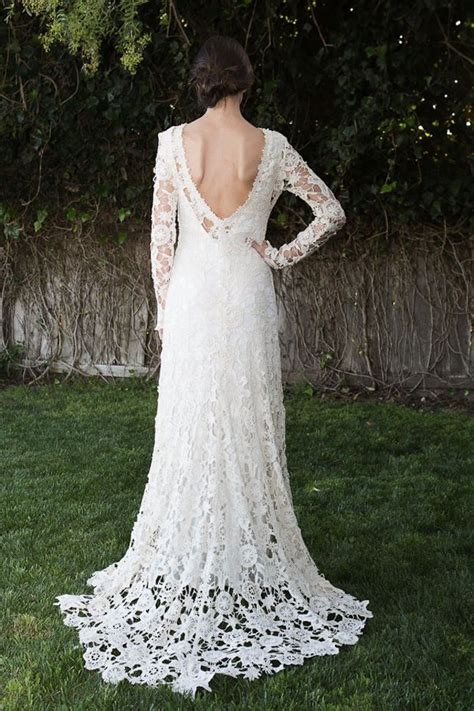15 Wedding Dresses You Wont Believe Are Crocheted Crochet Wedding Dresses Wedding Dress