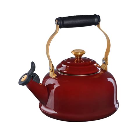 Le Creuset Classic Stainless Steel Whistling Kettle