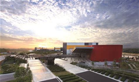 Look through examples of facilitation translation in sentences, listen to pronunciation and learn grammar. Post Magazine - Pinewood opens 50-acre facility in Malaysia