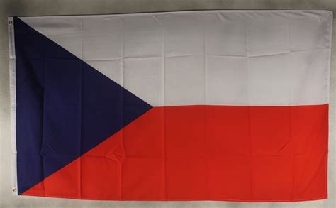 Die tschechische flagge hat das seitenverhältnis 2:3 und. Tschechien Flagge Großformat 250 x 150 cm wetterfest ...