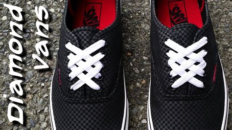 This is a very explained tutorial on how to bar lace your vans that has only 4 holes.i hope this helped! ♦♦♦♦♦How to Diamond lace Vans♦♦♦♦♦ - YouTube