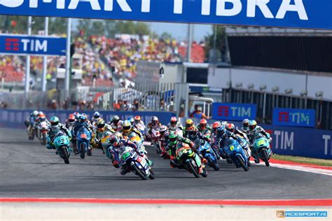 You can see all the moto3, moto2 and motogp sessions live through this link, please support the channel with a follow or subscribe to the twitch channel, thanks. Wie rijdt waar in 2017? De Moto3 carrousel draait op volle ...
