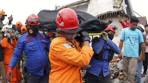 Respon gempa di sulbar, relawan gerak bareng meluncur ke mamuju dan majene. Gempa Bumi di Sulbar dan Fakta-fakta yang Tewaskan 46 Warga